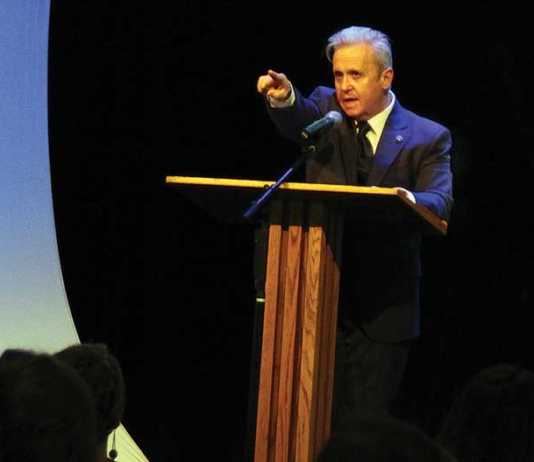 Human trafficking symposium draws hundreds