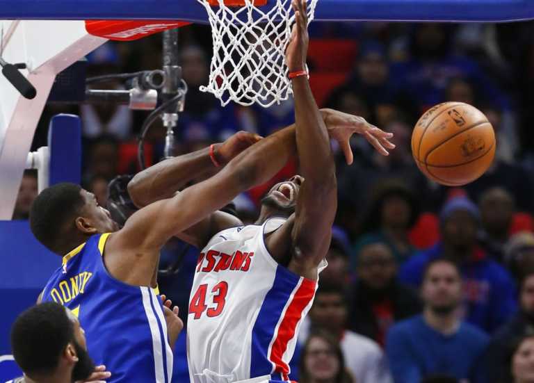 Warriors beat Pistons 102-98 to finish unbeaten trip