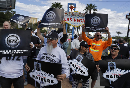 NFL owners approve Raiders' move from Oakland to Las Vegas