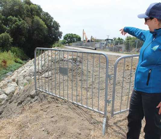 City: Stay off levee trails during repair work