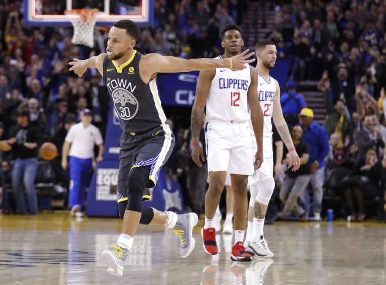 Curry scores 44, Warriors hold off late rally by Clippers