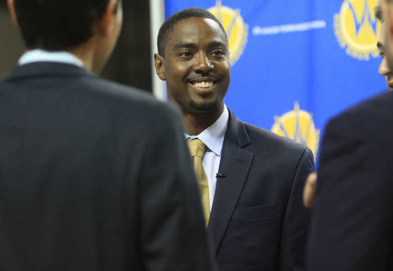 G League Basketball: Aaron Miles' professional, easygoing makeup lands him Warriors' coaching gig