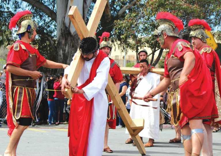 Thousands gather for Stations of the Cross