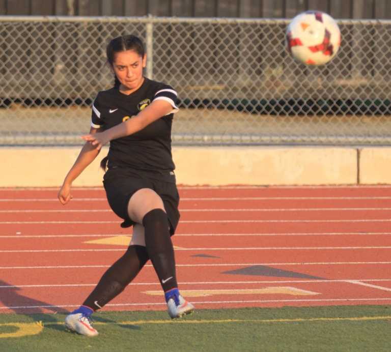 Girls' MBL Soccer Preview, 2017-18: Watsonville out to prove itself in Gabilan