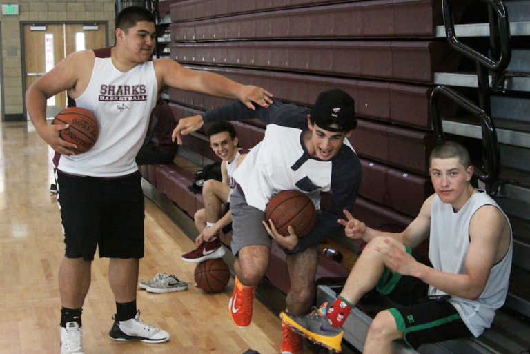 Boy's CIF Basketball: St. Francis loose, composed heading to State