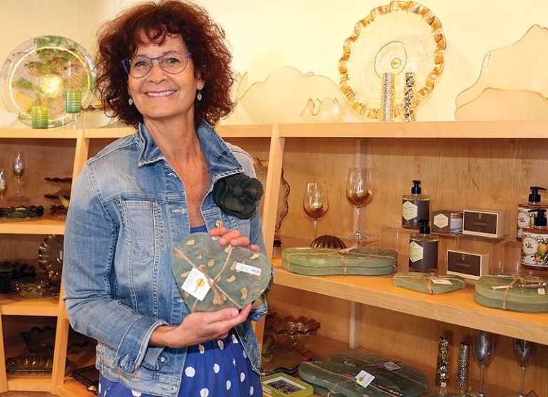 Watsonville’s Annieglass celebrates 35 years