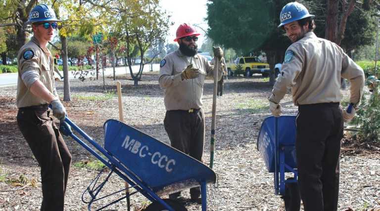 Watsonville plants trees to celebrate Arbor Week