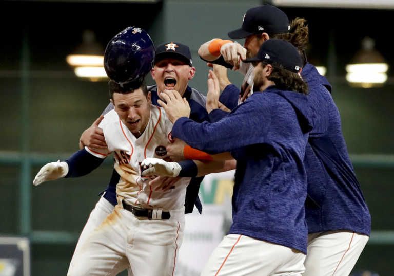 Astros blast by Dodgers 13-12 in 10th, lead World Series 3-2