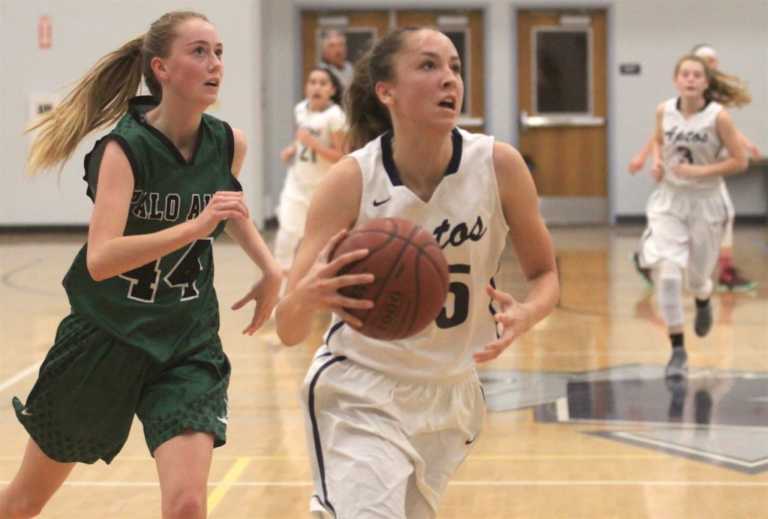 Girls' Basketball: Aptos holds off Palo Alto, 75-65, in meeting of section champs