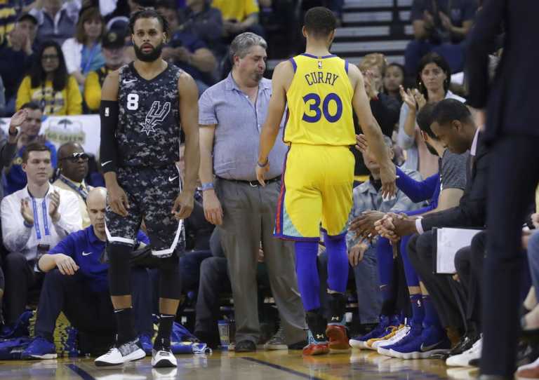 After Curry goes down, Durant rallies Warriors past Spurs