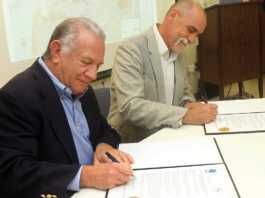 Caltrans donates land to Elkhorn Slough Foundation