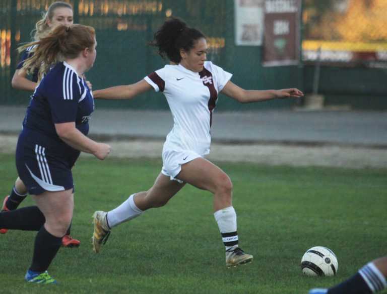 Girls' SCCAL Soccer Preview, 2017-18: St. Francis, Aptos take giant leaps forward heading into league