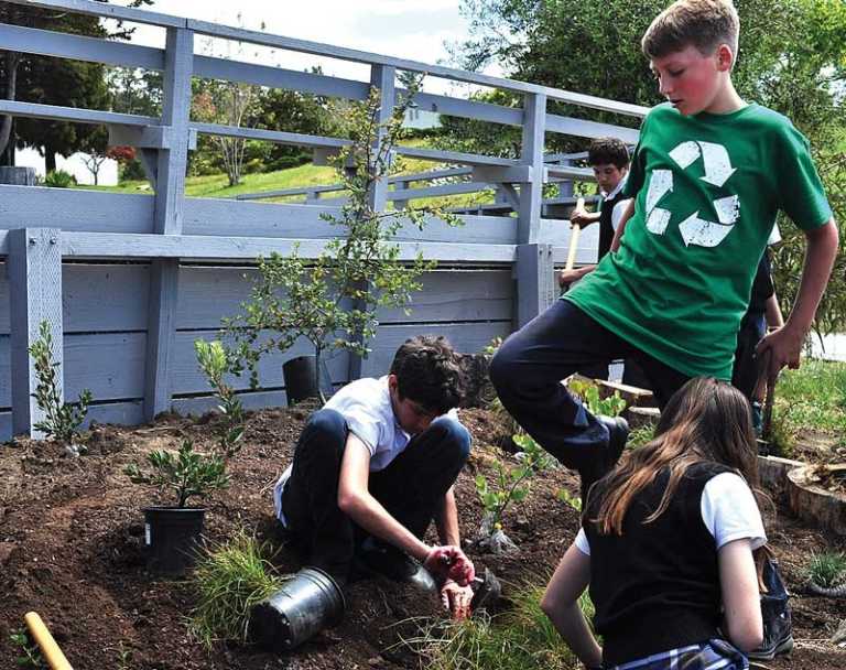 Salesian students work to protect ocean