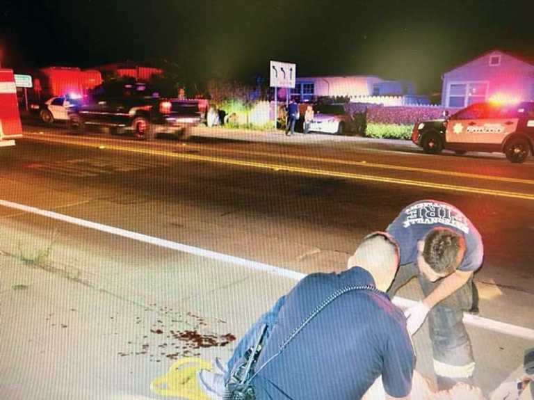 Man stabbed multiple times in street fight