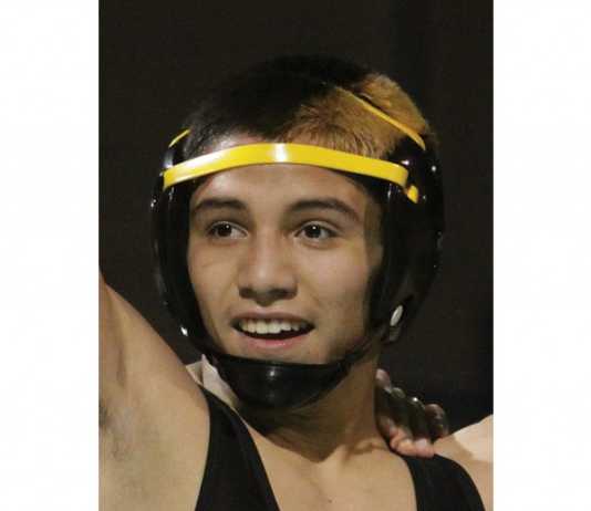 Local Roundup, 2/22: Watsonville’s Pena, M.V.C’s Cabaug earn No. 2 seeds for CCS wrestling