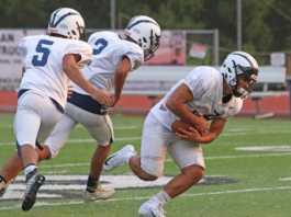 HS Football: Aptos senior class plans to right wrongs of last season