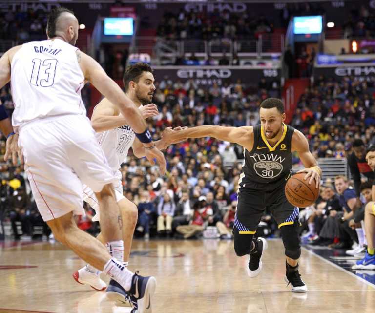 Durant, Curry, Warriors beat Wiz 109-101 after museum visit