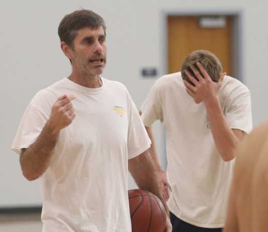 Boys' SCCAL basketball: Bowyer named top coach; Matys, Pepperdine also honored