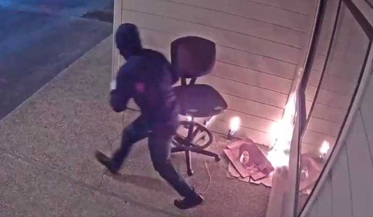 FBI offers reward for Planned Parenthood arson