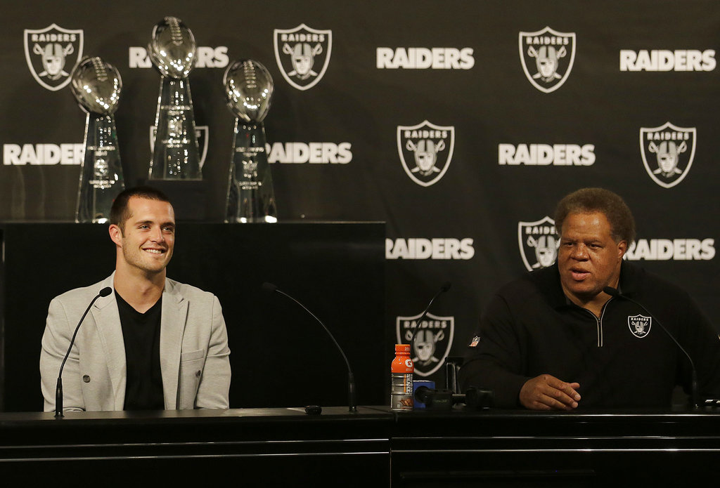 Derek Carr Signs $125 Million Contract With Raiders