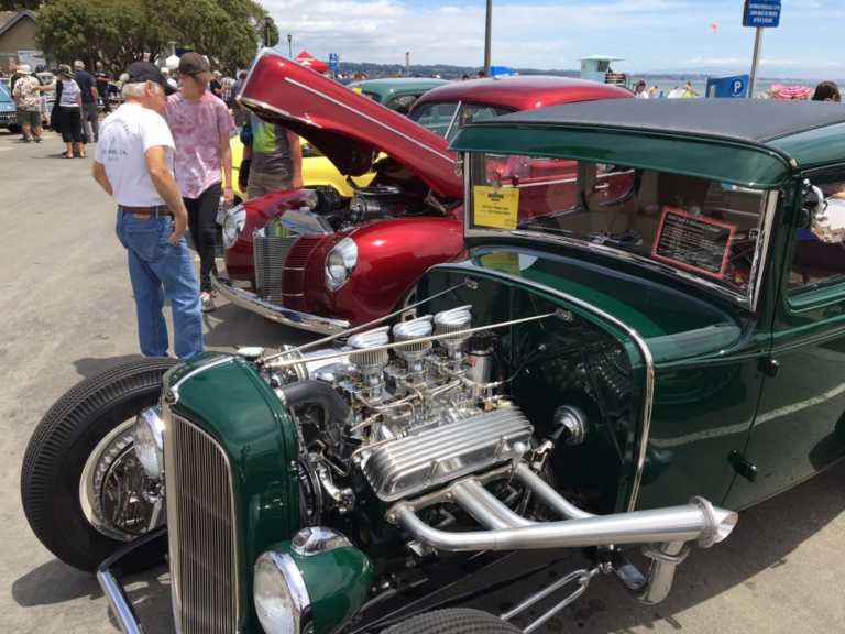 PHOTO: Hot rods in Capitola