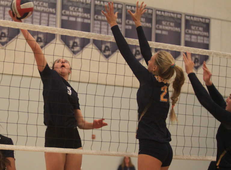 Girl's SCCAL Volleyball: Aptos stuns Soquel to stay alive in title hunt