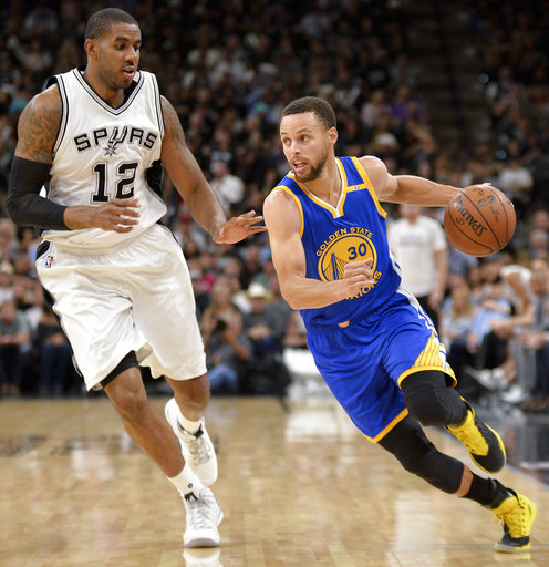 Curry scores 29, leads Warriors' rally over Spurs 110-98