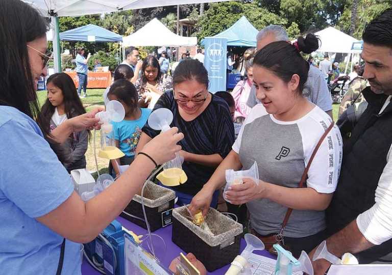 PHOTO: Breastfeeding education