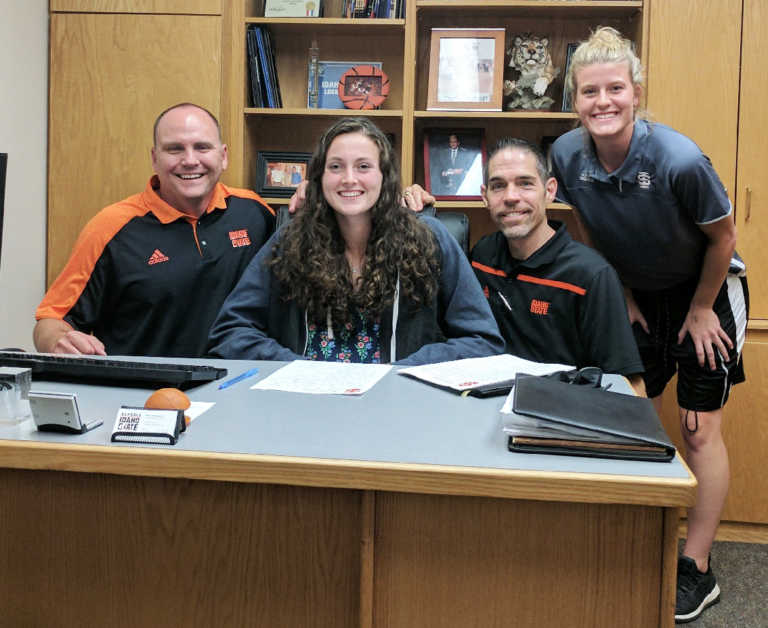 Girl's Basketball: M.V.C’s Moore signs with Idaho State