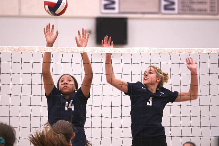 Girls volleyball: Mariners go the distance with Haybalers