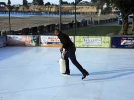 Ice skating rink opens in Capitola