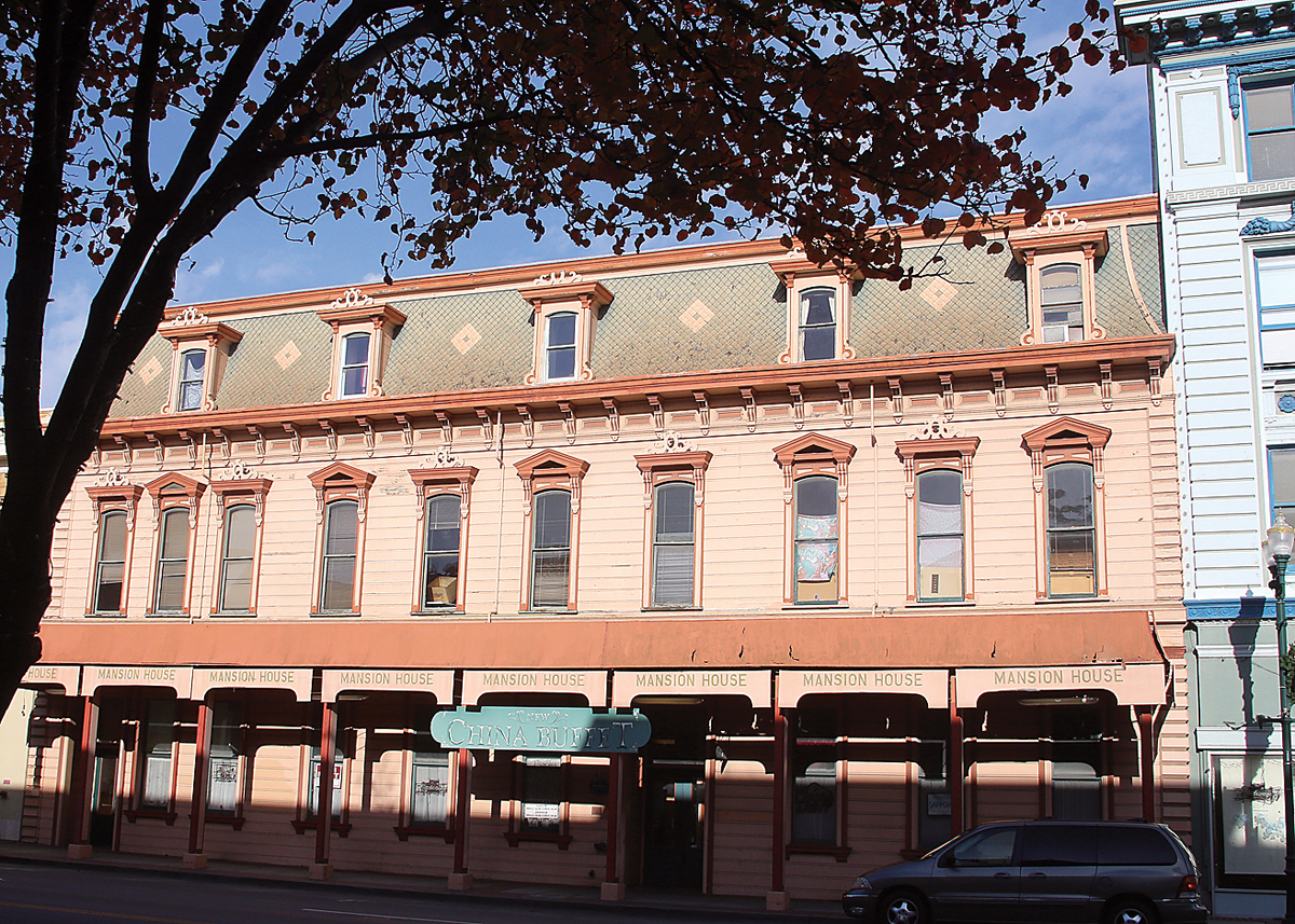 Historic Mansion House vacant after New China Buffet closes The