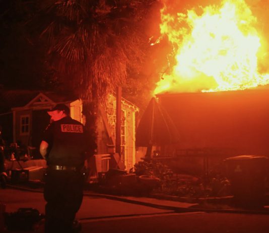 Weekend blaze injures one | About Town