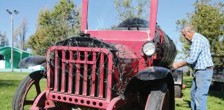Holiday Lights Drive-thru fairgrounds