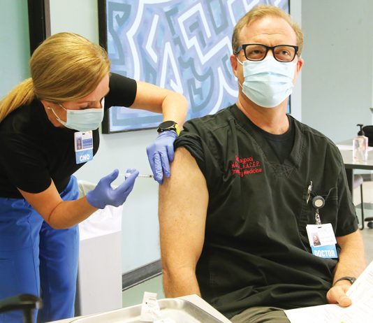 Watsonville hospital covid-19 vaccine