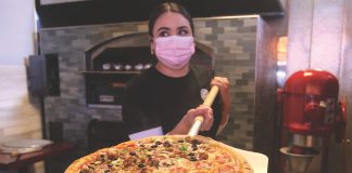 Idle Hour Cafe Pizza pajaro