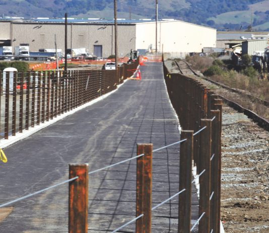 Santa Cruz County rail-trail plans move forward rail-trail Santa Cruz county