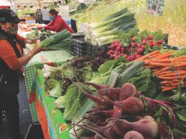 Community Health Trust of Pajaro Valley farmers market watsonville