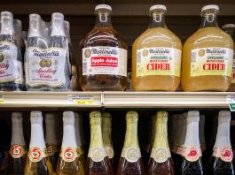 martinelli's bottle caps