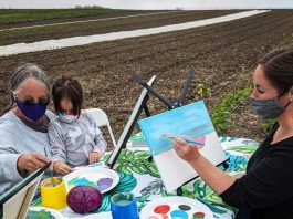 Community farm wraps up series of outdoor art workshops
