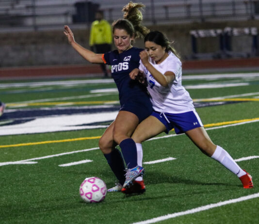 Mariners extend winning streak with crushing victory over Vikings | Girls soccer roundup