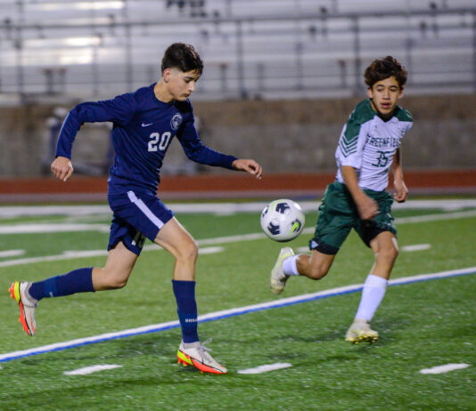 Mariners boys’ soccer team bounces back with shutout win against Harbor | Sports Roundup