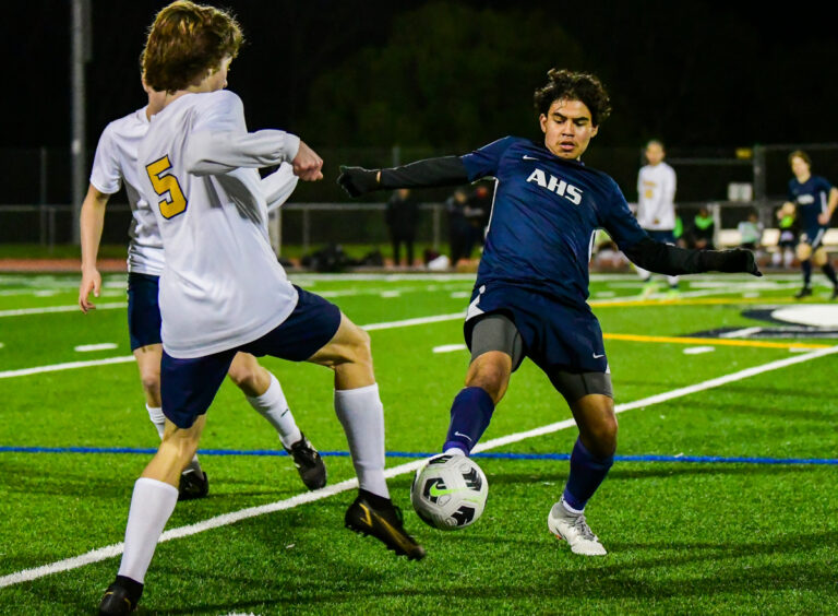 Mariners bounce back and rise in the SCCAL | Boys soccer