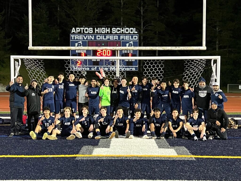 Mariners boys’ soccer team captures first SCCAL title in nearly a