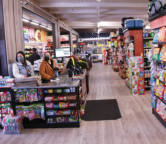 Farmers Market store now open on East Lake Farmers Market watsonville