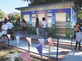 Watsonville plaza bathrooms