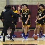 Image for display with article titled ‘Catz sneak past Sharks to stay unbeaten in league play | Boys basketball