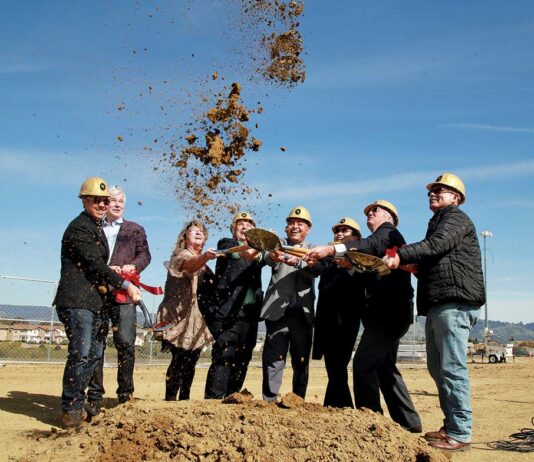 hillcrest homes groundbreaking