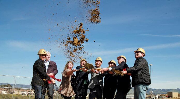 hillcrest homes groundbreaking