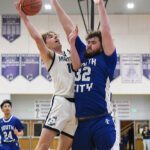 Image for display with article titled Mariners keep season alive with win over South San Francisco | CCS boys basketball